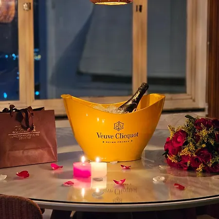 Lux 12 - Cobertura Romantica Com Piscina Aquecida E Vista Mar